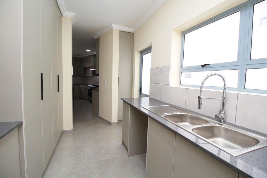 3 Bedroom Property for Sale in Blue Lagoon Western Cape
